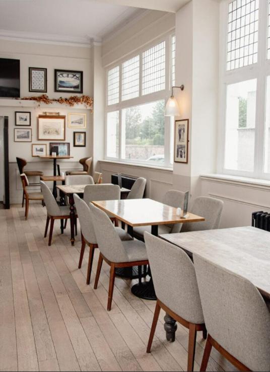 Anglesey Hotel Gosport Exterior photo